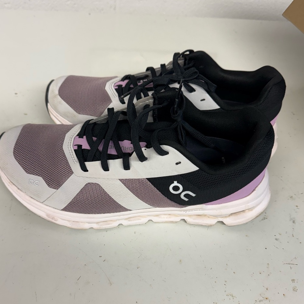On Running Women's cloud runner Shoes - Black and Purple